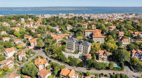 Programme immobilier neuf BELLE EPOQUE - Arcachon : logements neufs sécurisés et verdoyants proche des commodités (33120) - Référence : 18459